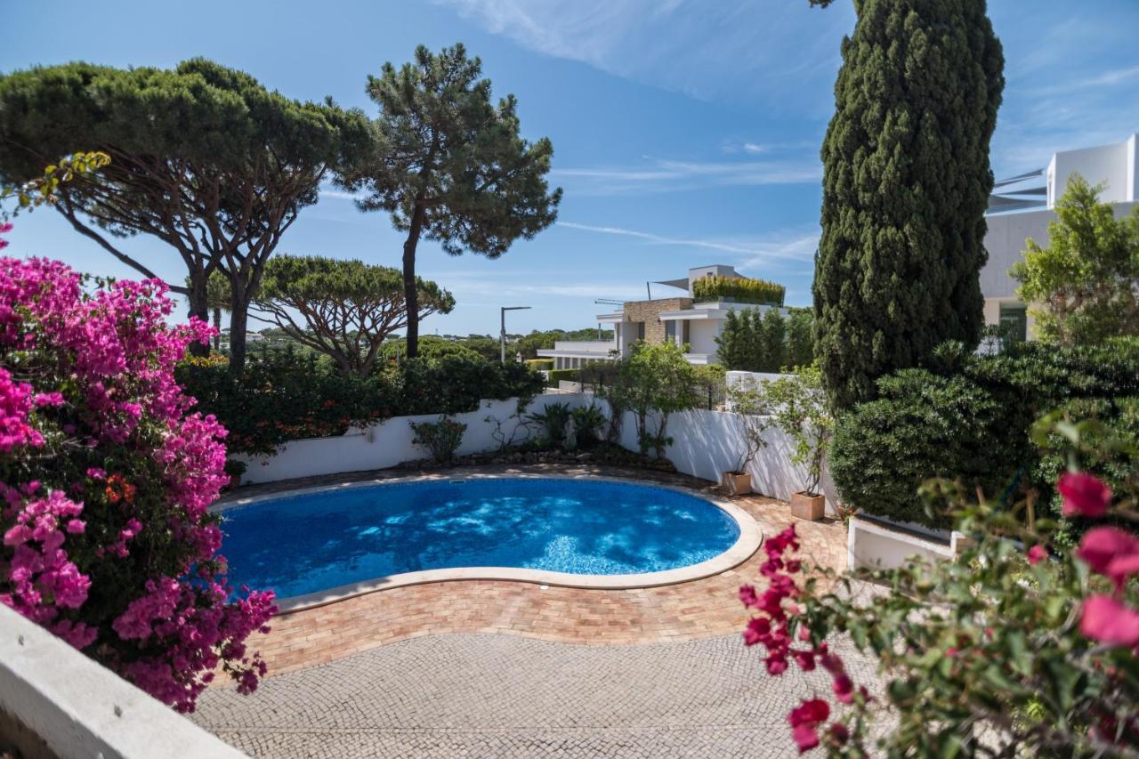 Traditional 3 Bedroom Villa With Great Pool In The Heart Of Vale Do Lobo Vale do Lobo Exterior foto