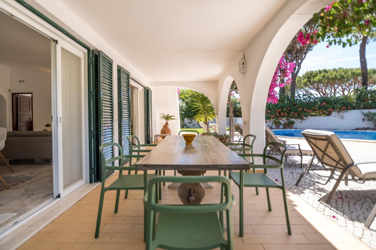 Traditional 3 Bedroom Villa With Great Pool In The Heart Of Vale Do Lobo Vale do Lobo Exterior foto