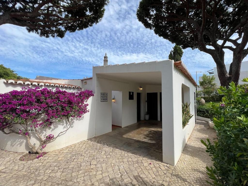 Traditional 3 Bedroom Villa With Great Pool In The Heart Of Vale Do Lobo Vale do Lobo Exterior foto