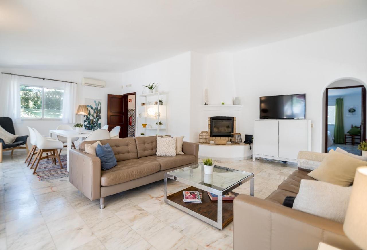 Traditional 3 Bedroom Villa With Great Pool In The Heart Of Vale Do Lobo Vale do Lobo Exterior foto